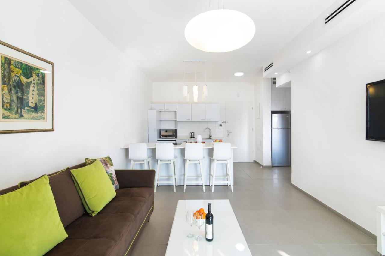 Hilton Bay Apartment With The Shelter 特拉维夫 外观 照片